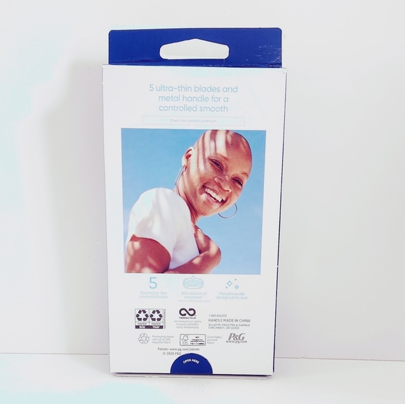 🐢2/$15 Gillette Venus Deluxe Smooth Platinum Women's Razor Handle + 1 Refill - Picture 3 of 9